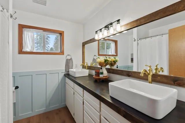 $550,000 | 4712 East Winfield Court, Mead, WA 99021