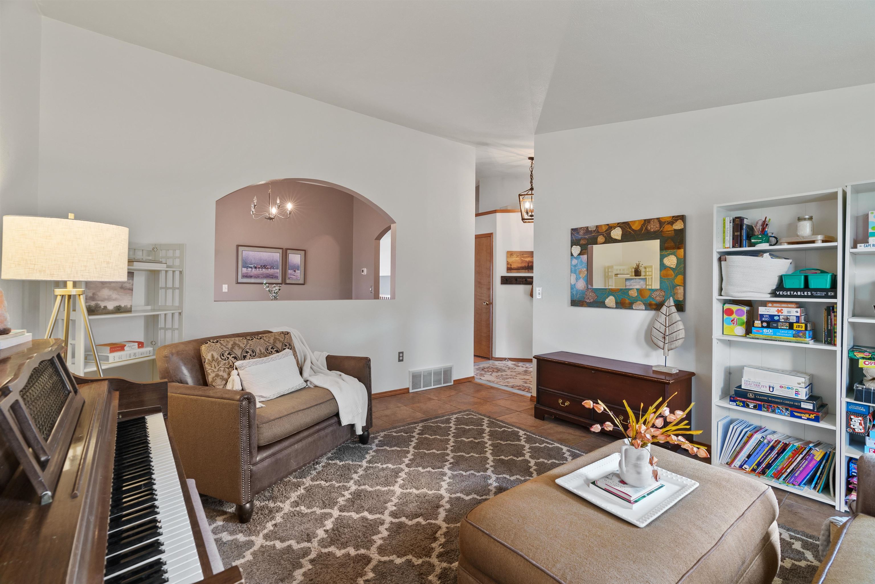 4712 East Winfield Court Mead, WA 99021 - Photo 3 of 27