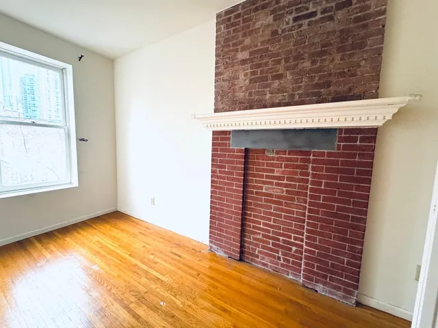 $3,000 | 214 Warren Street, Unit 4B, Jersey City, NJ 07302