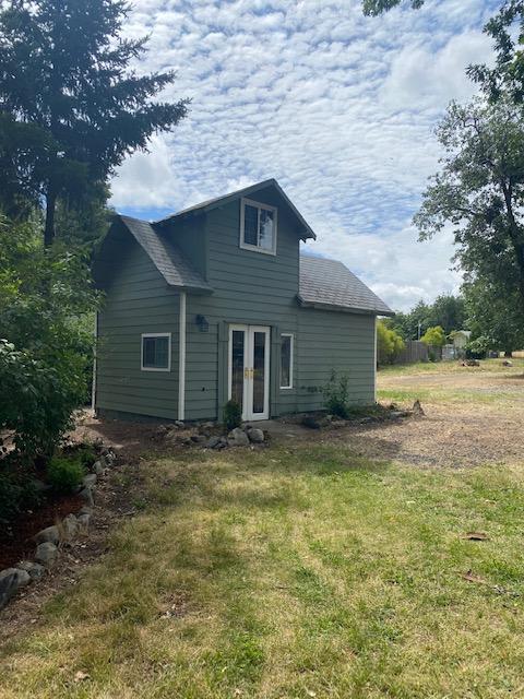 2355 Camp Baker Road Medford, OR 97501 - Photo 12 of 33 IMG_5279