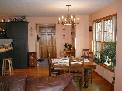 1096 McDonald Road Lawrenceburg, KY 40342 - Photo 3 of 6 Dining Area