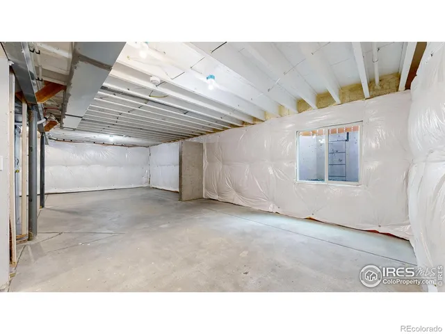 a house view with a outdoor space