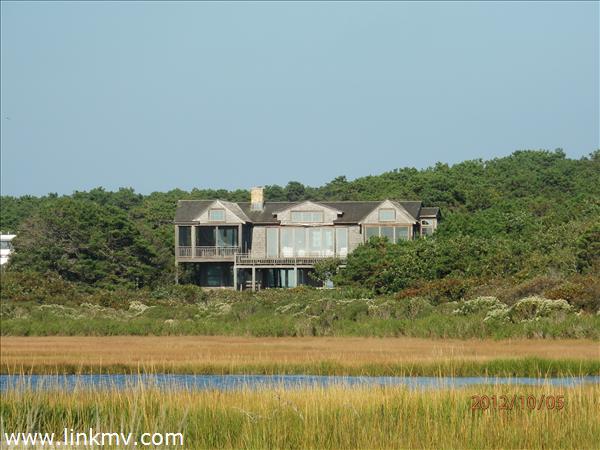 98 Pocha Road Edgartown, MA 02539 - Photo 1 of 18 http://d1qzqeyxiitrap.cloudfront.net/photos/23879/600/953bac8a.jpg