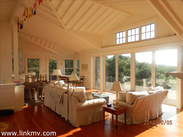 98 Pocha Road Edgartown, MA 02539 - Photo 3 of 18 http://d1qzqeyxiitrap.cloudfront.net/photos/23879/600/47050504.jpg