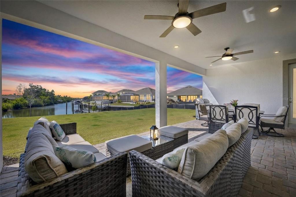 914 Signet Drive Apollo Beach, FL 33572 - Photo 5 of 100