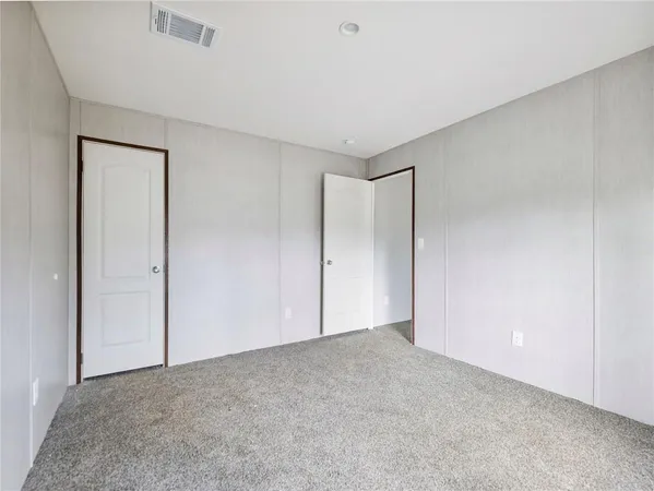 $299,900 | 7676 Pea Ridge Road, Lula, GA 30554