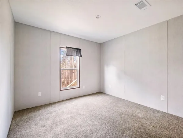 $299,900 | 7676 Pea Ridge Road, Lula, GA 30554