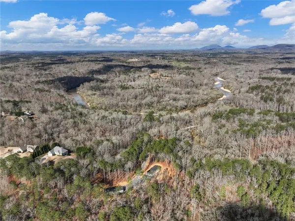 $299,900 | 7676 Pea Ridge Road, Lula, GA 30554