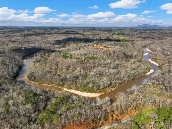 $299,900 | 7676 Pea Ridge Road, Lula, GA 30554