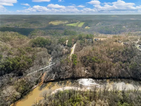 $299,900 | 7676 Pea Ridge Road, Lula, GA 30554