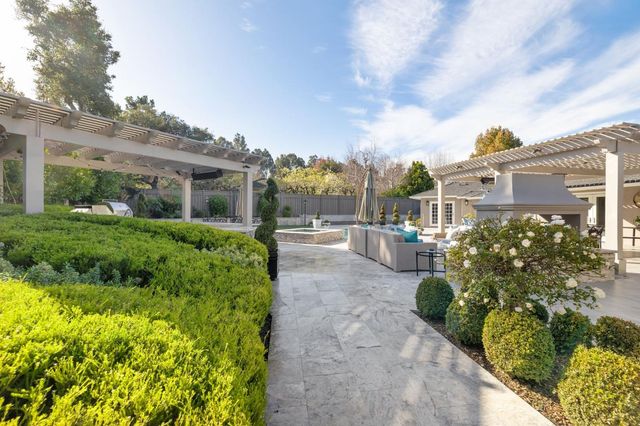 $7,800,000 | 1705 Floribunda Avenue, Hillsborough, CA 94010
