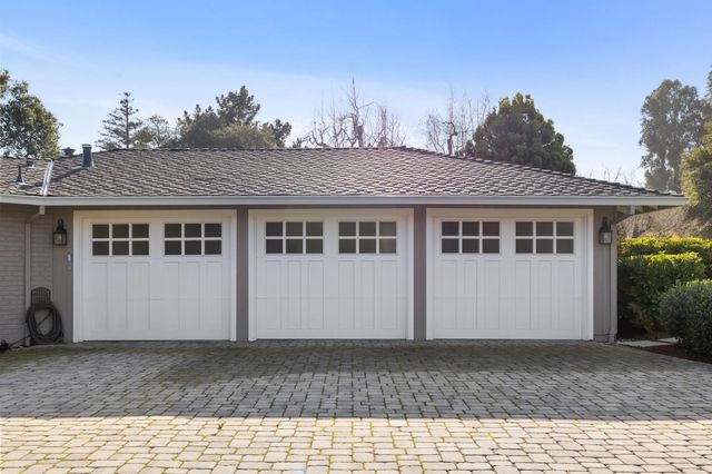 $7,800,000 | 1705 Floribunda Avenue, Hillsborough, CA 94010