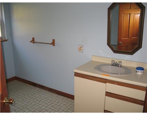 304 Town Farm Road Oakland, ME 04963 - Photo 7 of 25 Master Bath/Spa.
