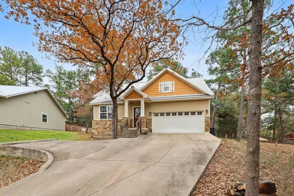 $2,495 | 140 Onini Court, Bastrop, TX 78602