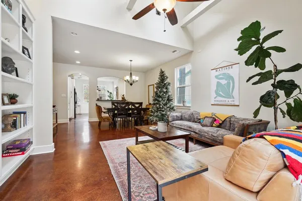 $2,495 | 140 Onini Court, Bastrop, TX 78602