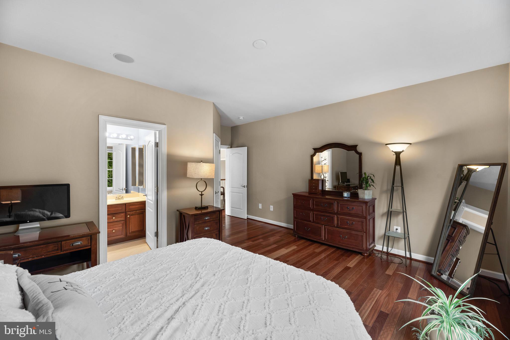 12063 Open Run Road Ellicott City, MD 21042 - Photo 37 of 80 Bedroom