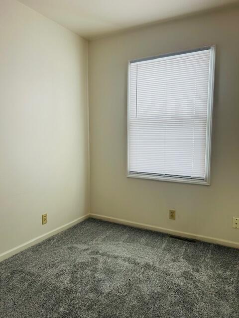 407 East Lincoln Avenue Reed City, MI 49677 - Photo 8 of 18 IMG_3363