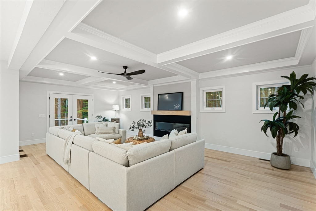 5 North Street Upton, MA 01568 - Photo 17 of 41