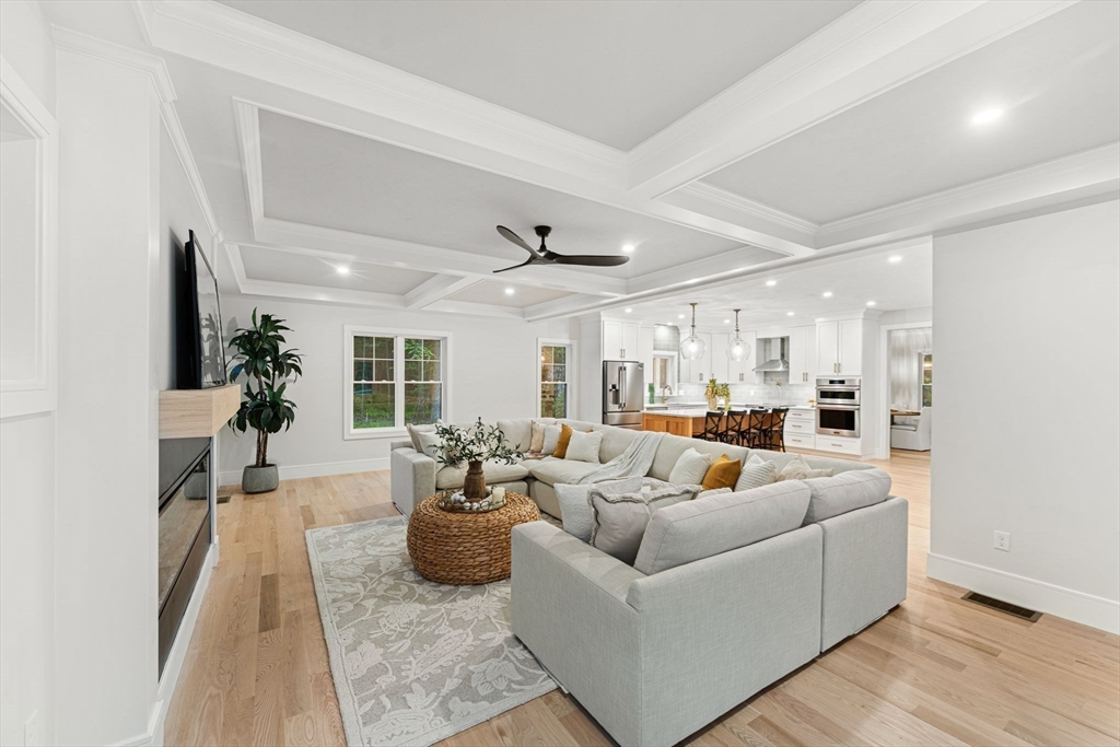 5 North Street Upton, MA 01568 - Photo 18 of 41