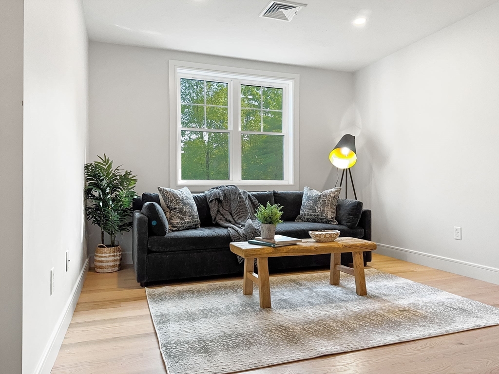 5 North Street Upton, MA 01568 - Photo 26 of 41