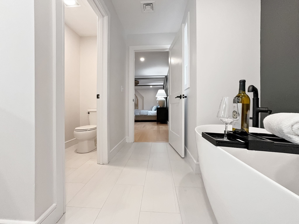 5 North Street Upton, MA 01568 - Photo 28 of 41