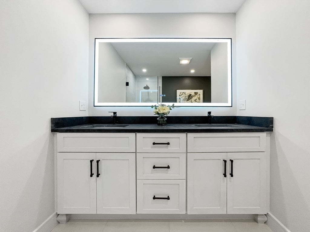 5 North Street Upton, MA 01568 - Photo 29 of 41