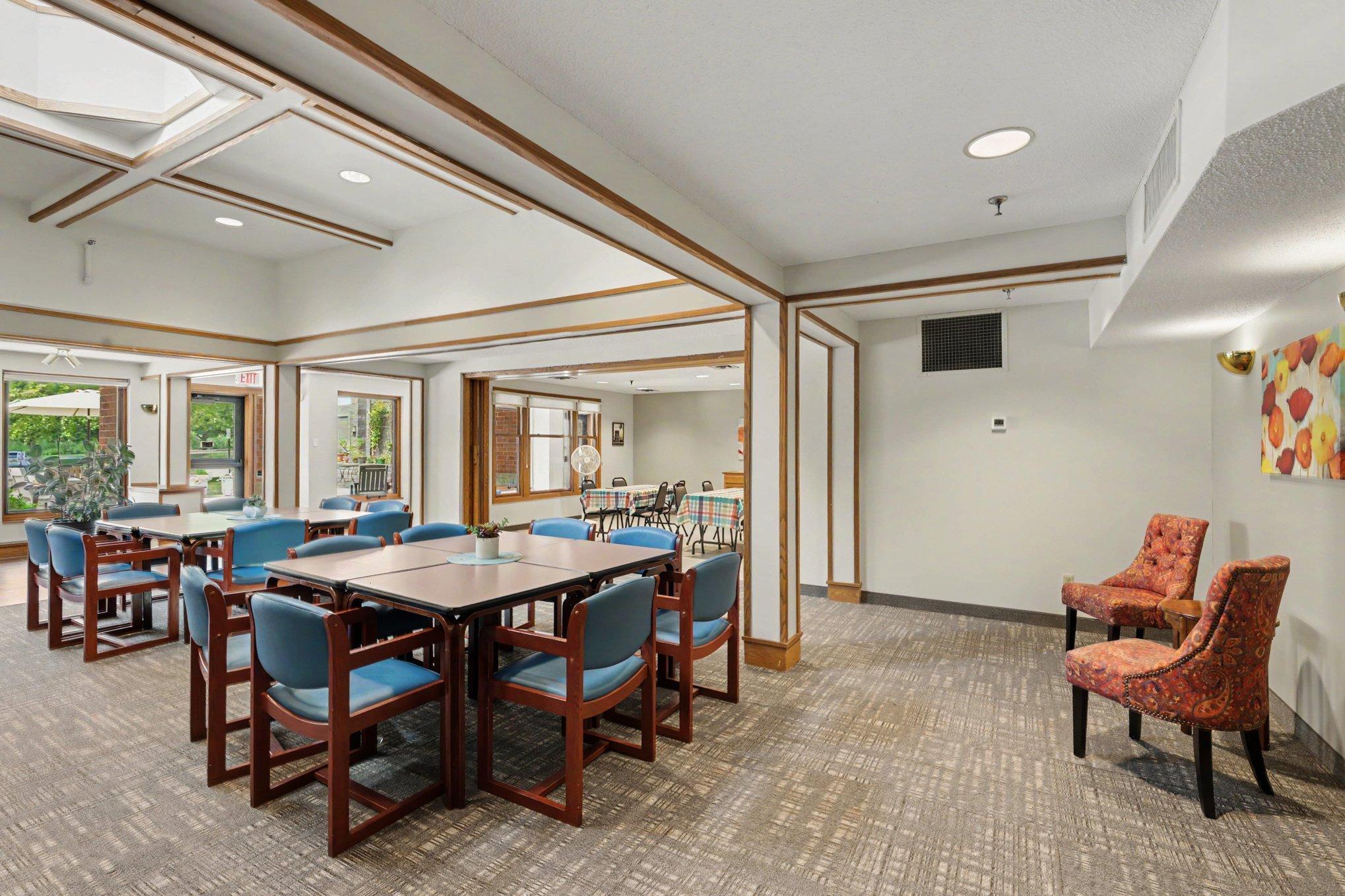 500 County B Road West, Unit 204 Roseville, MN 55113 - Photo 19 of 25 Gallery Image 19