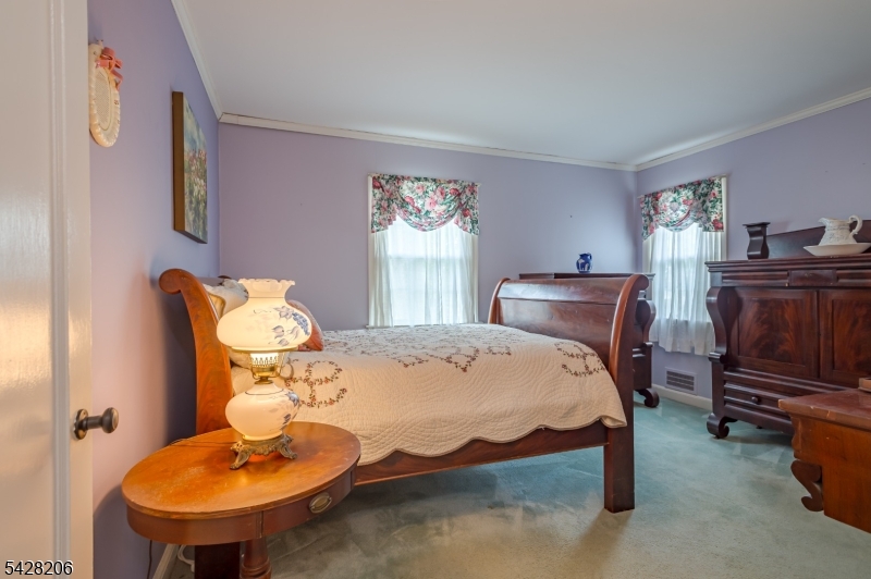 2446 Hill Road Scotch Plains, NJ 07076 - Photo 11 of 26
