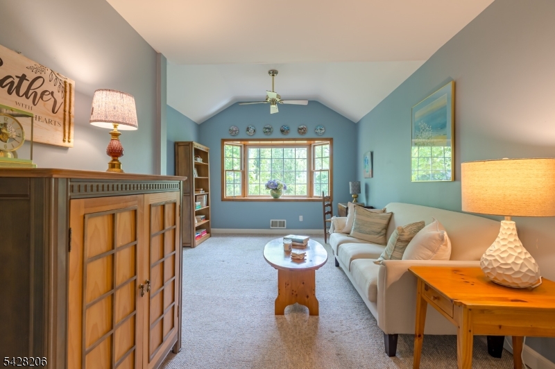 2446 Hill Road Scotch Plains, NJ 07076 - Photo 12 of 26