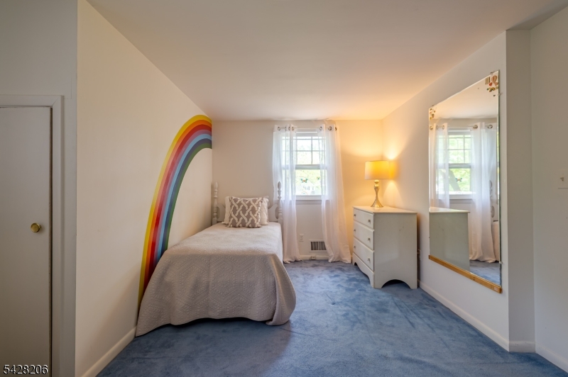 2446 Hill Road Scotch Plains, NJ 07076 - Photo 19 of 26