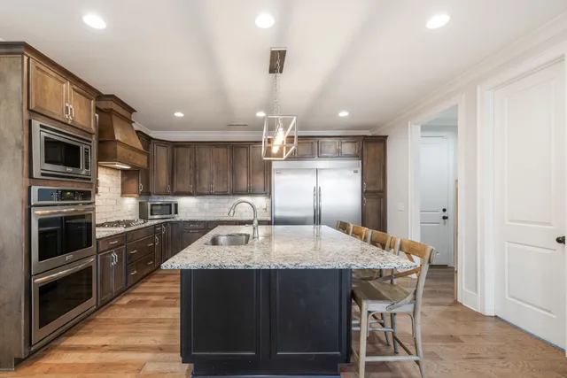 a close view of sink