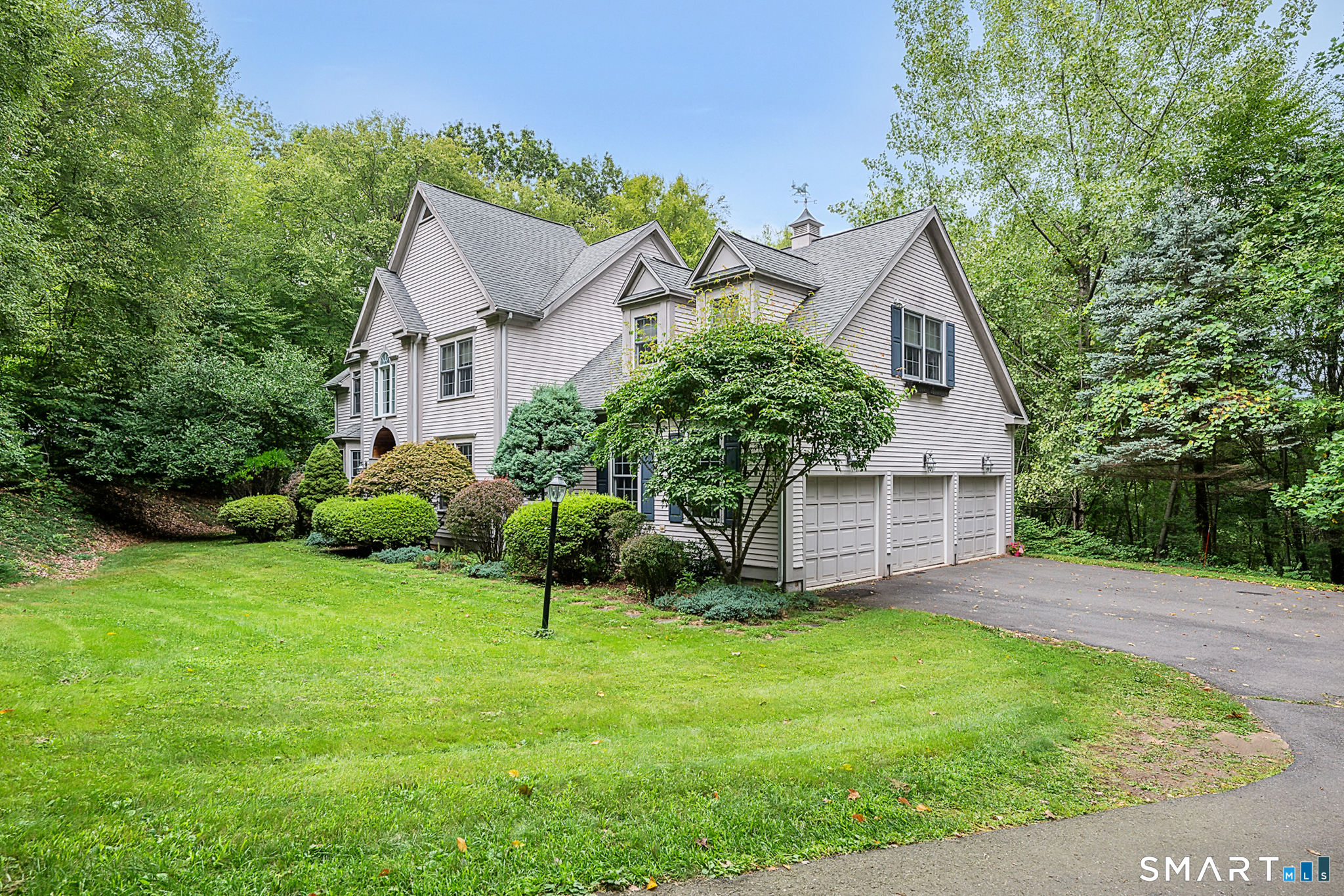 68 Hart Street Burlington, CT 06013 - Photo 3 of 38