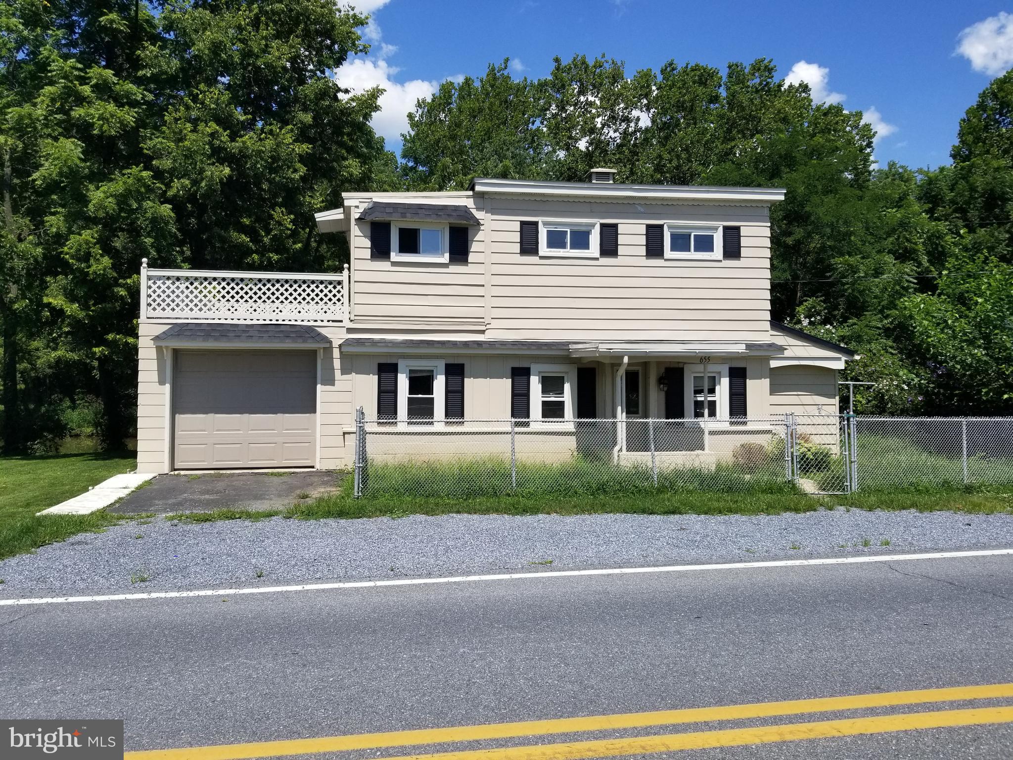 655 South Chiques Road Manheim, PA 17545 - Photo 1 of 24