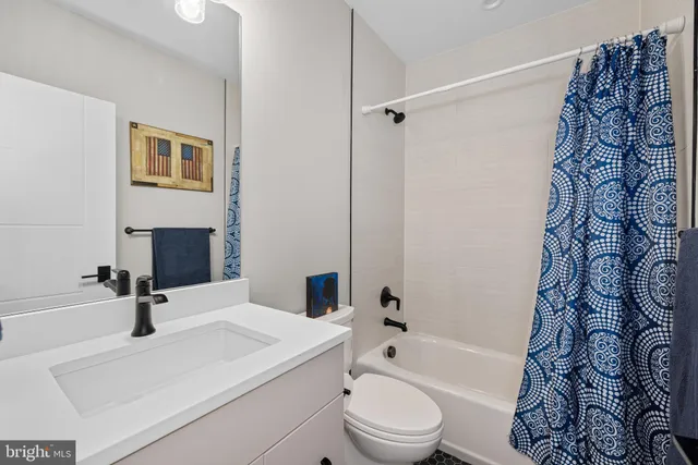 $3,075,000 | 5624 Sherier Place Northwest, Washington, DC 20016