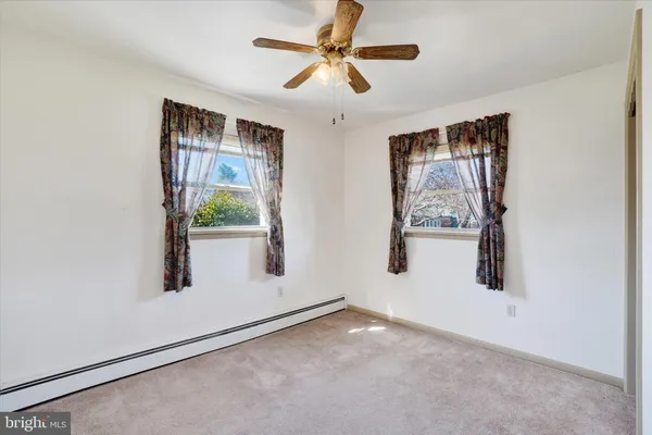 $409,900 | 3242 Elmae Drive, Lancaster, PA 17601