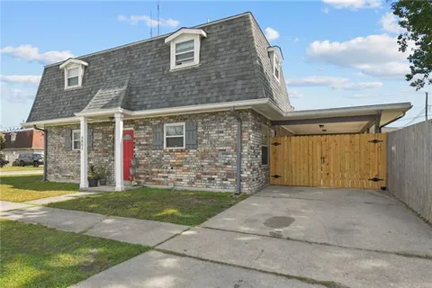 $234,000 | 3801 Laplace Street, Chalmette, LA 70043