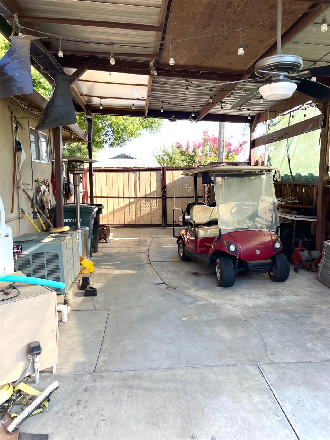 2313 Thomas Street Ceres, CA 95307 - Photo 21 of 35 a car parked in garage