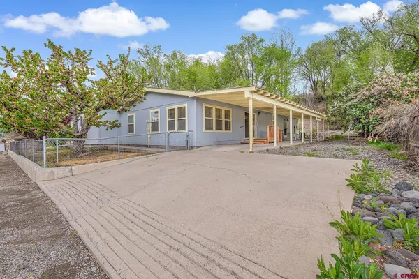 $335,000 | 422 East 5th Street, Delta, CO 81416