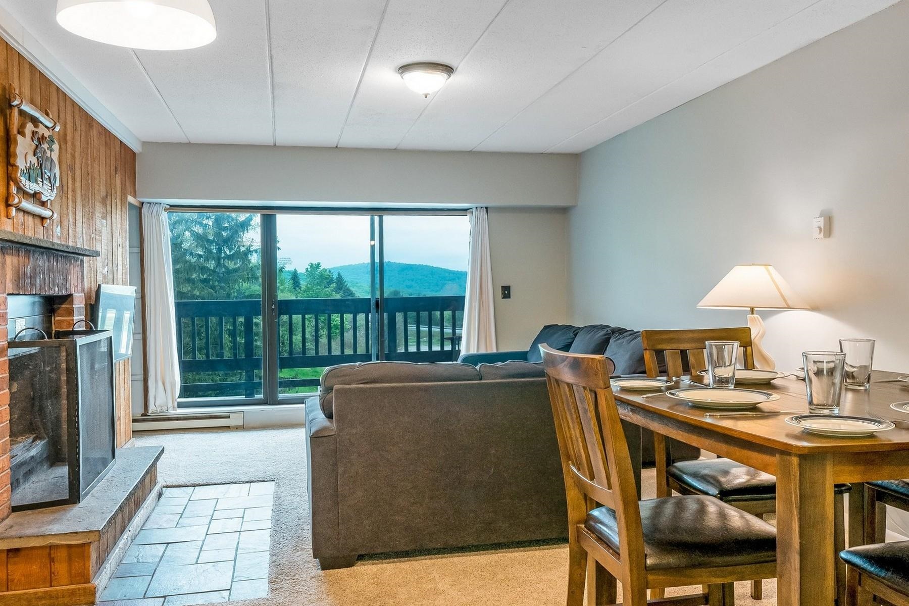 135 East Mountain Road, Unit 1D8 Killington, VT 05751 - Photo 2 of 10