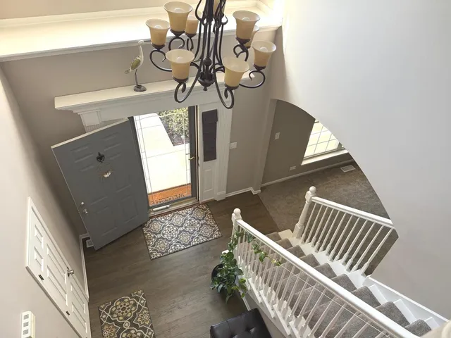 $559,000 | 731 Lake Ridge Drive, South Elgin, IL 60177