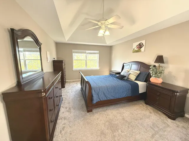 $559,000 | 731 Lake Ridge Drive, South Elgin, IL 60177