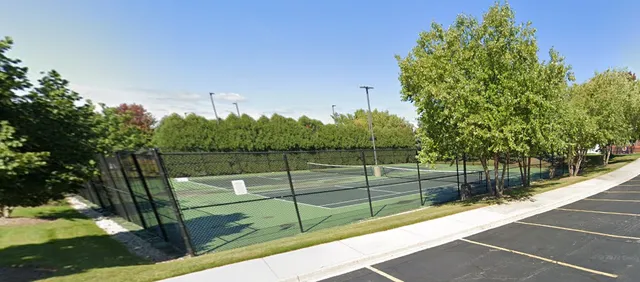 $559,000 | 731 Lake Ridge Drive, South Elgin, IL 60177