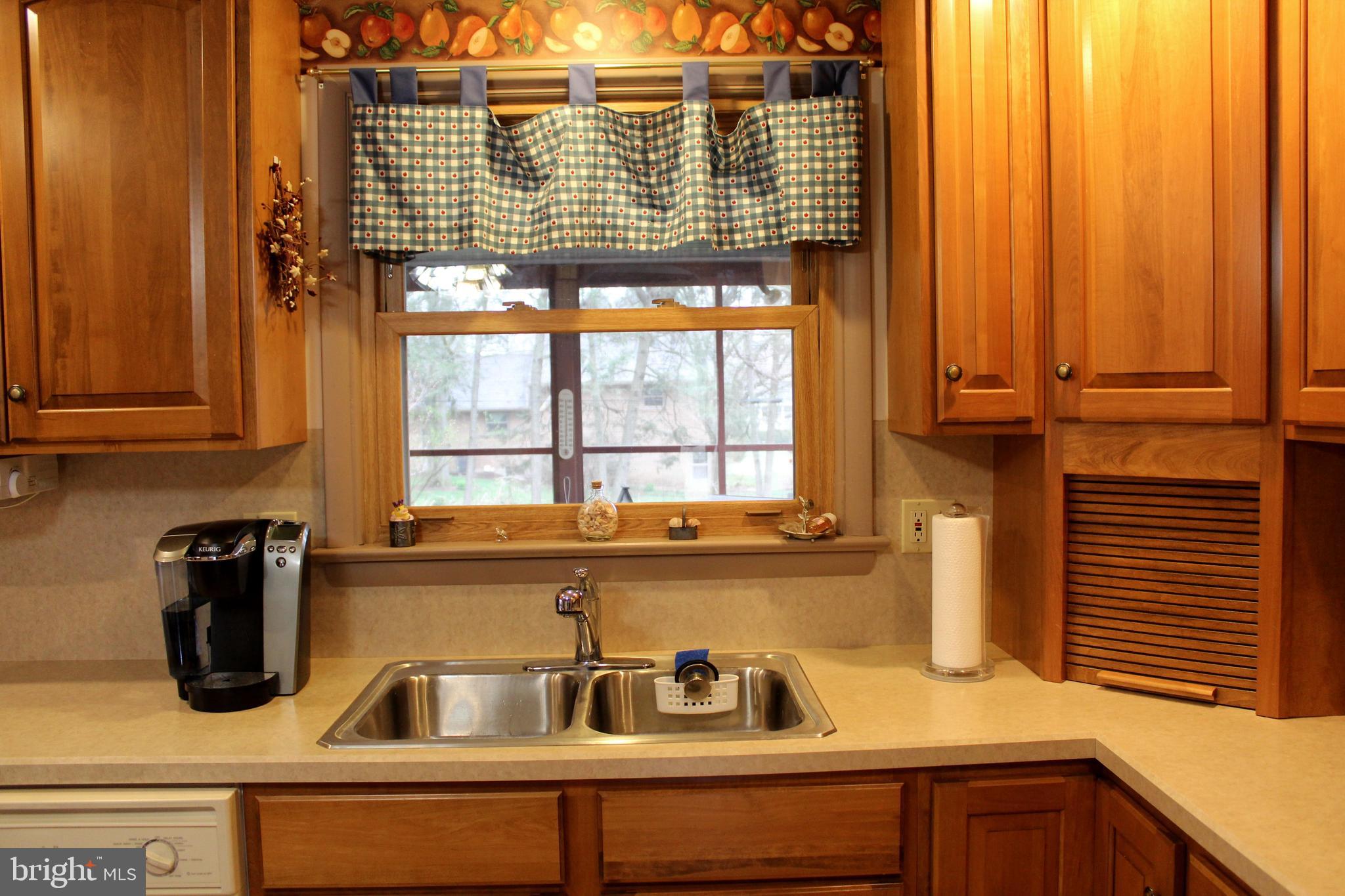 104 Brubaker Road Lititz, PA 17543 - Photo 9 of 52