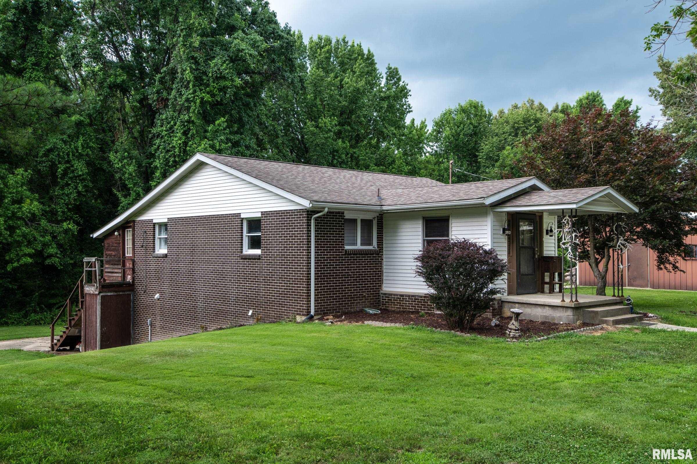67 Scouts Road Murphysboro, IL 62966 - Photo 3 of 22