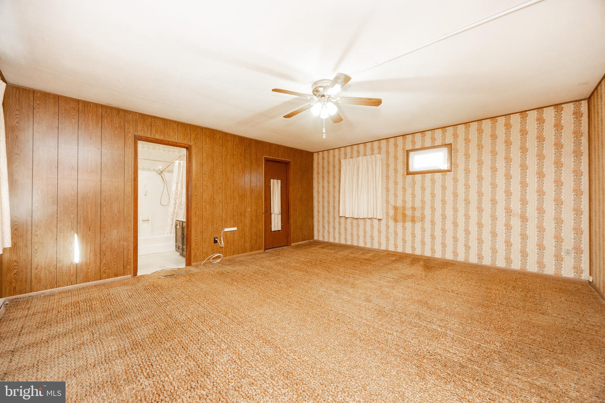 4 Boraten Road Royersford, PA 19468 - Photo 18 of 38 a view of an empty room with a window