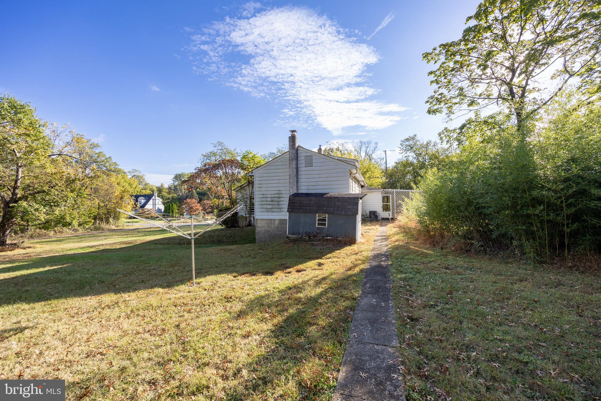 4 Boraten Road Royersford, PA 19468 - Photo 5 of 38 a view of a back yard of the house