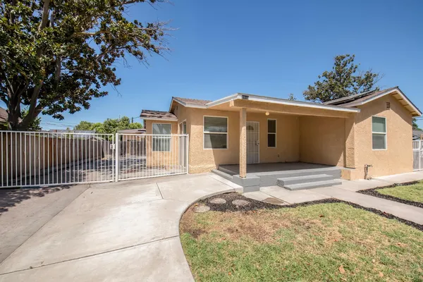 $440,000 | 2115 North Ferger Avenue, Fresno, CA 93704