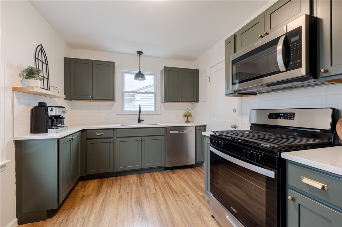 175 Spencer Road Irondequoit, NY 14609 - Photo 5 of 16