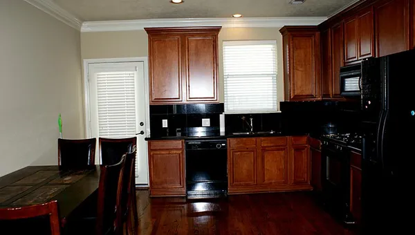 $1,980 | 1712 Aden Drive, Houston, TX 77003