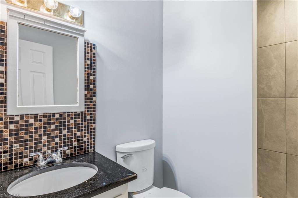 5407 Smiley Wyrick Road McLeansville, NC 27301 - Photo 18 of 37